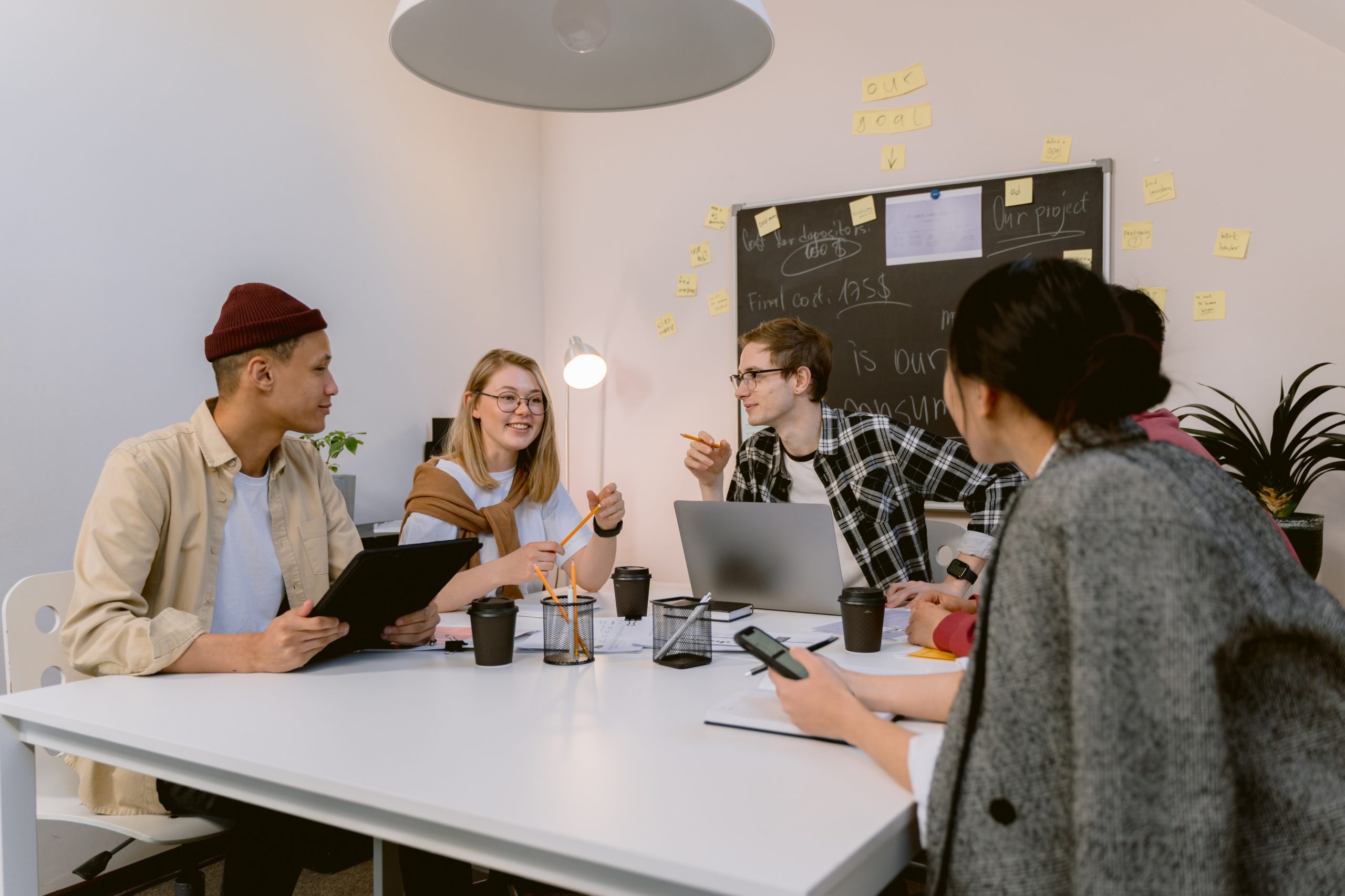 ImageBest Practices for Rolling Out a Sales Enablement Initiative 
