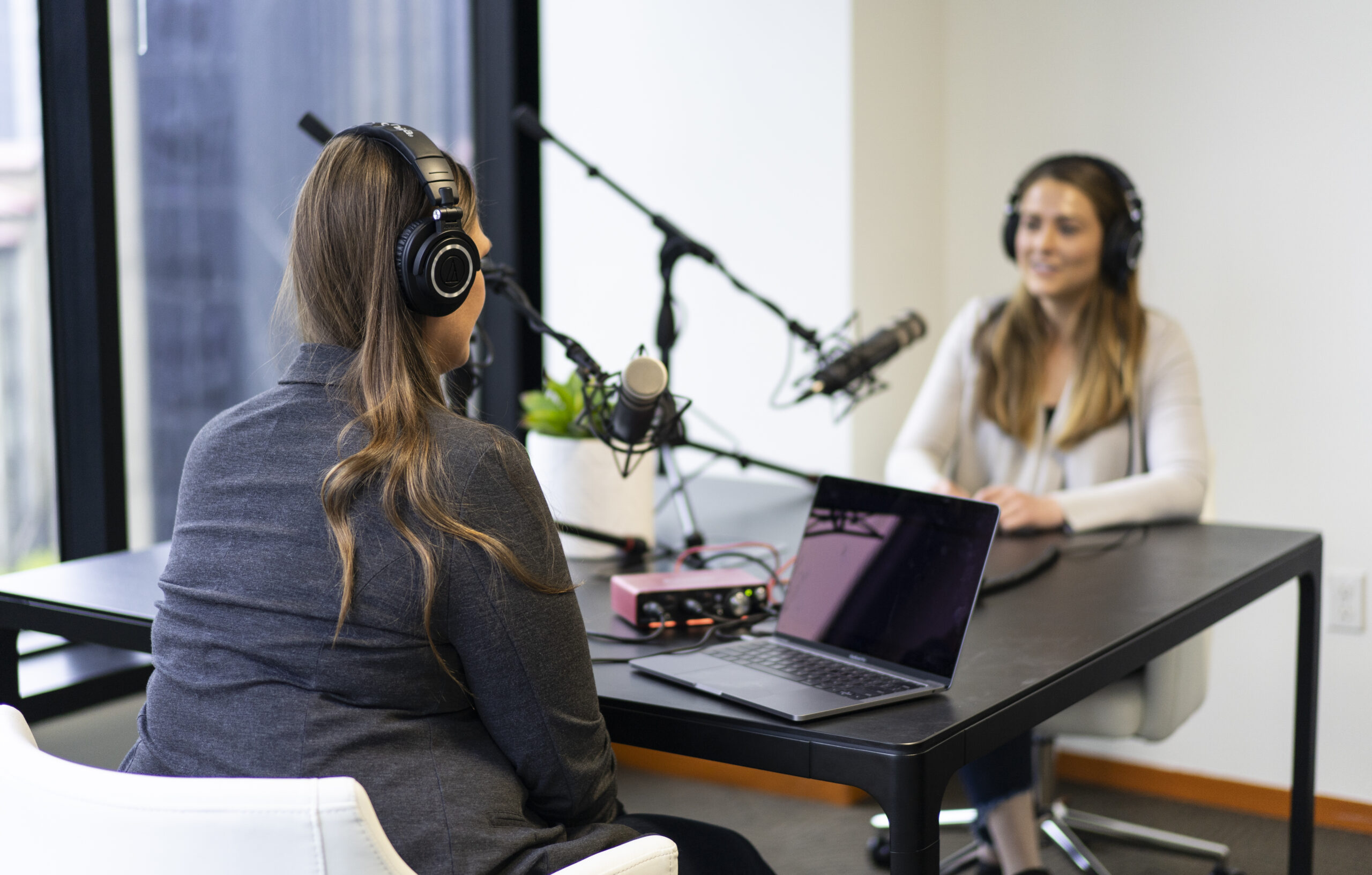 ImageEpisode 12: Jen Spencer on Enhancing the Buyer's Journey with Sales Enablement 