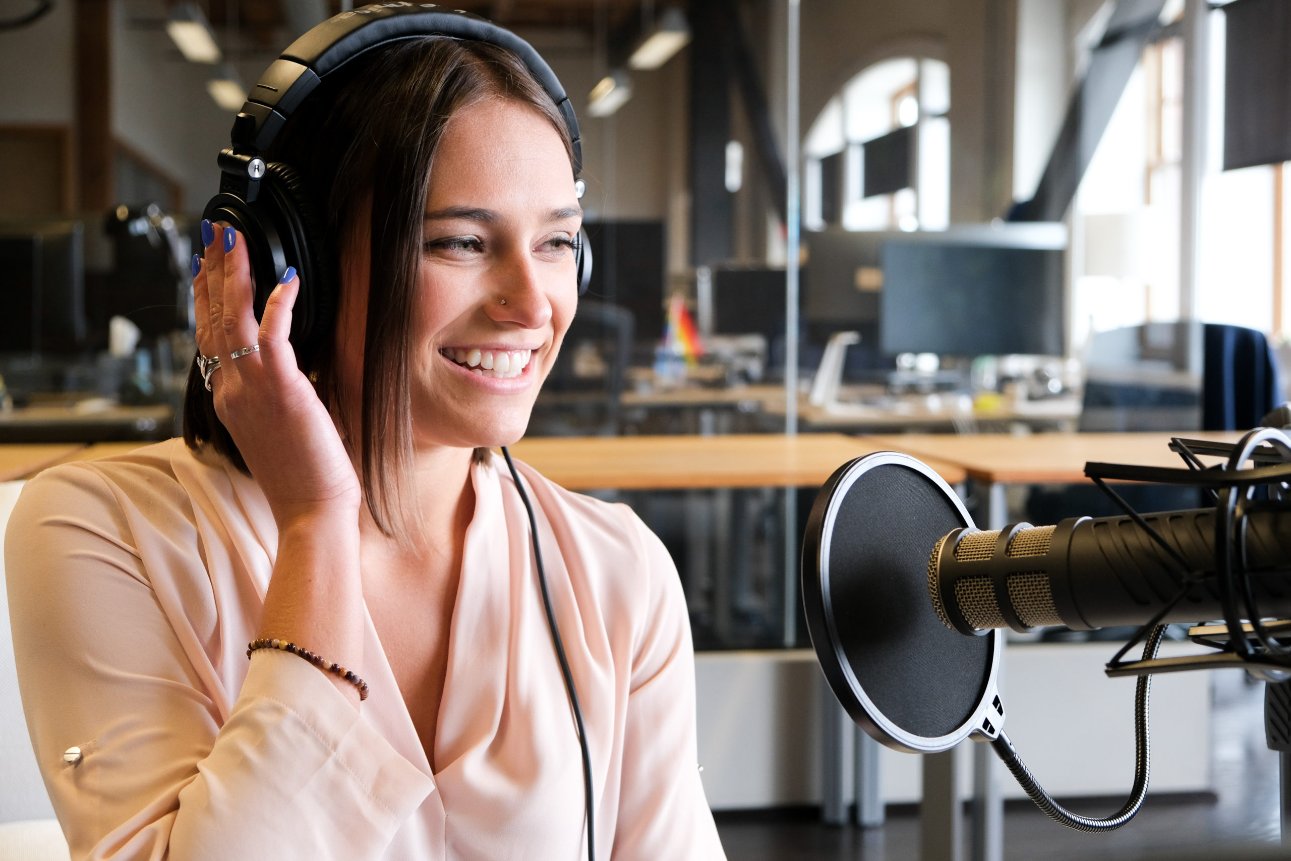 Episode 52: Katherine Dolphin on Tips to Gather and Deliver Buyer Insights