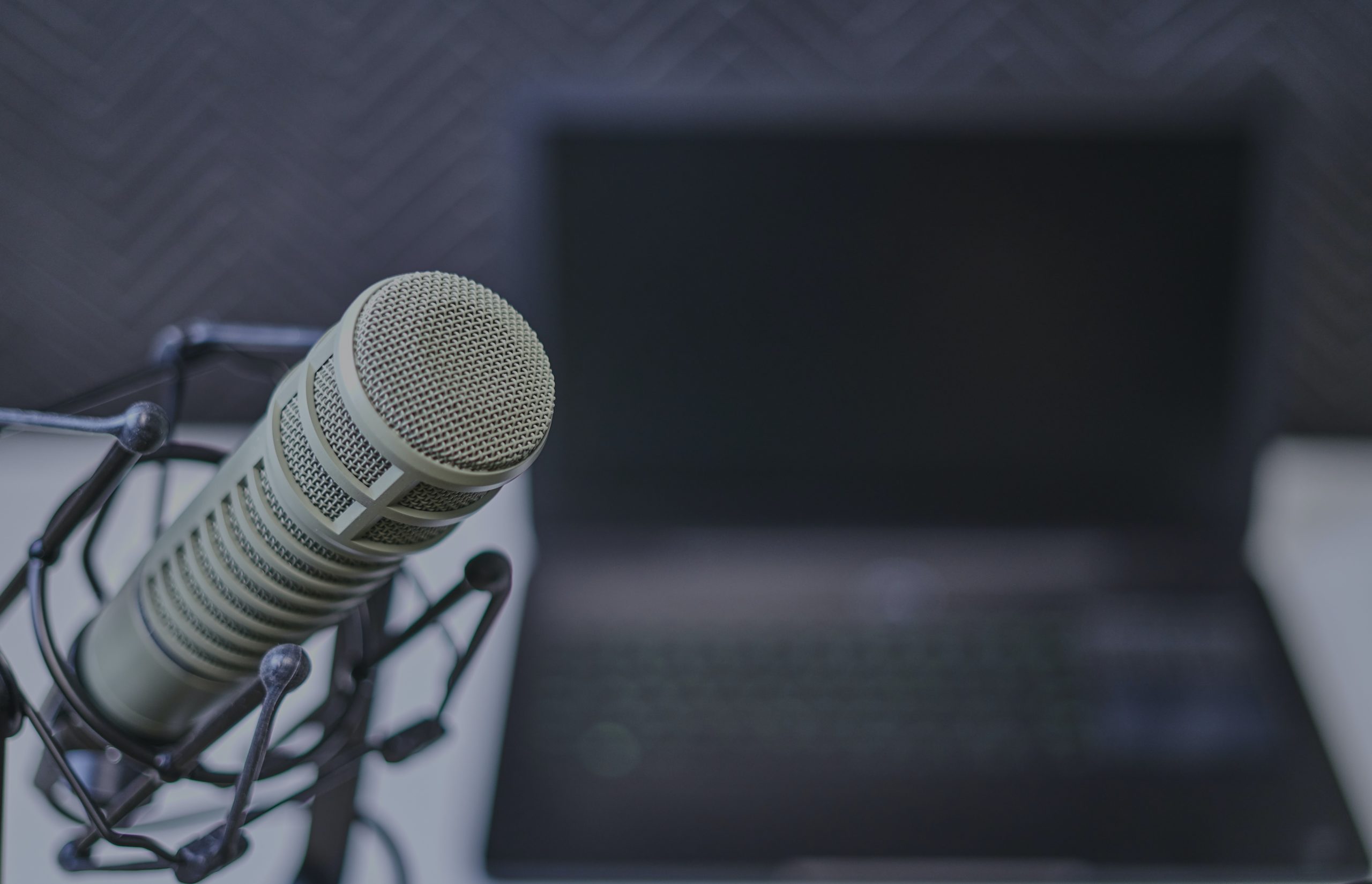 ImageEpisode 106: Belen Eglez and Jonas Taylor on Proving Business Impact with Metrics-Driven Enablement 