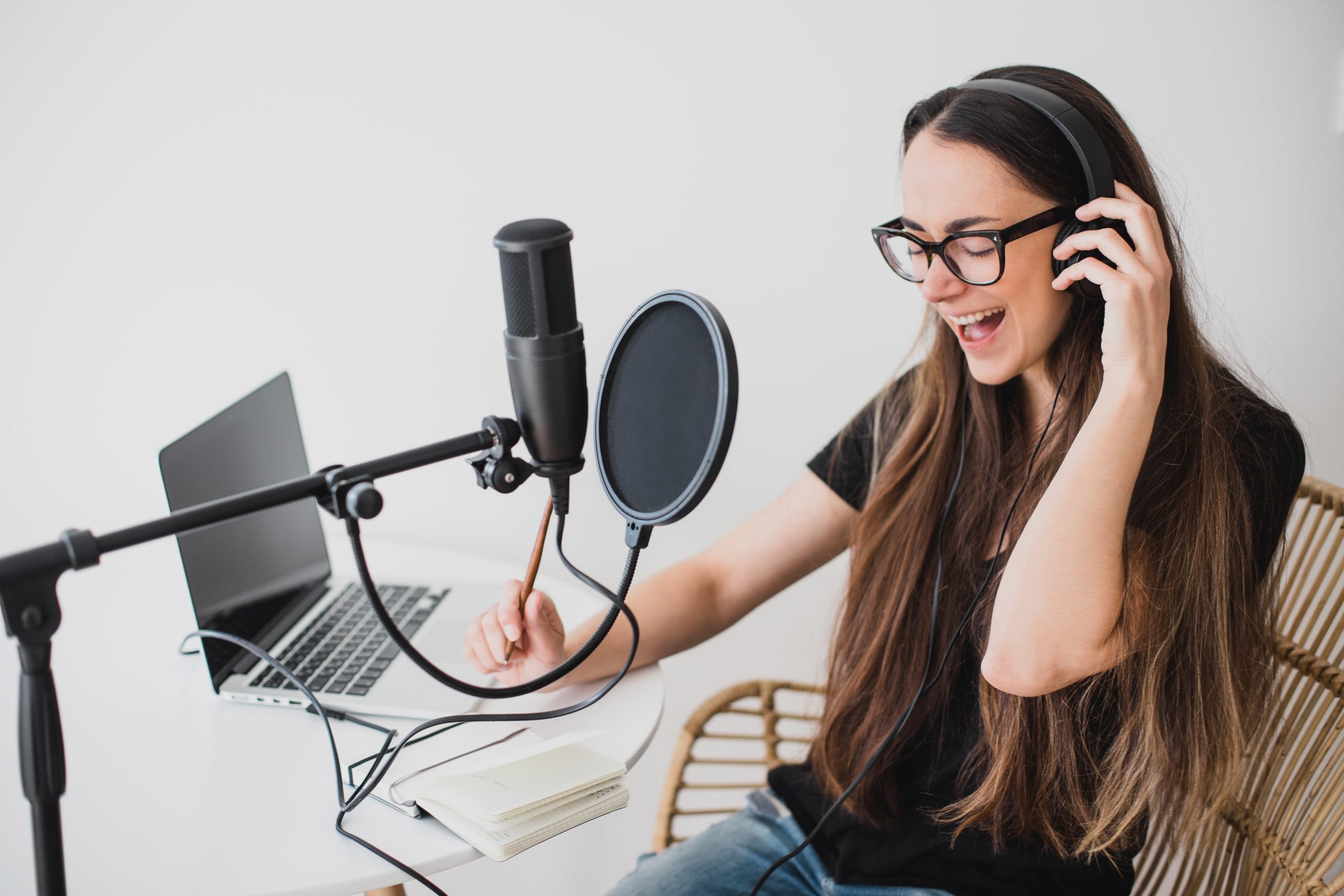 Episode 151: Eilidh Reynolds on Making Onboarding a Pivotal Experience for New Hires
