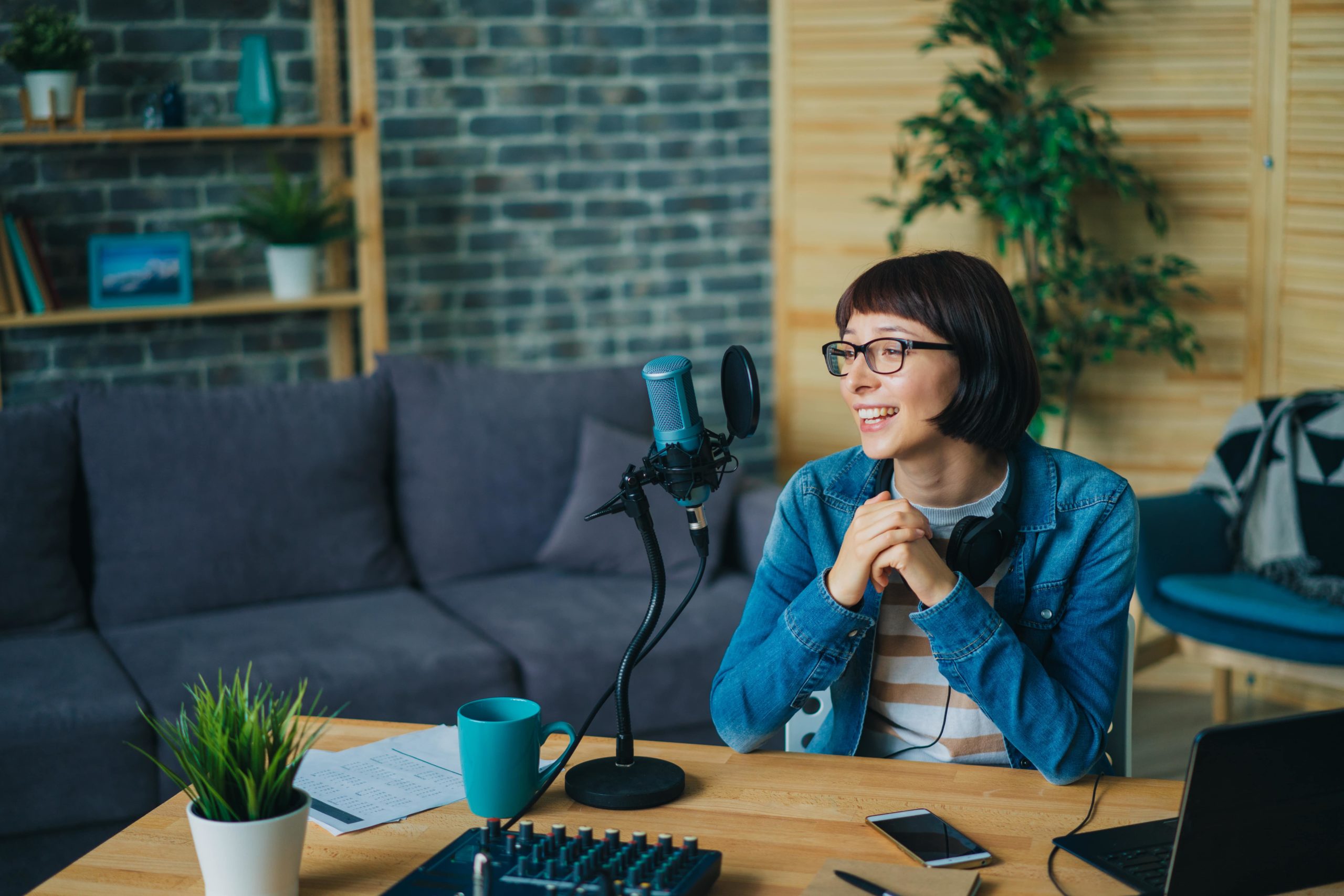 ImageEpisode 155: Eline van den Brink on How Enablement Drives Connection and Collaboration 