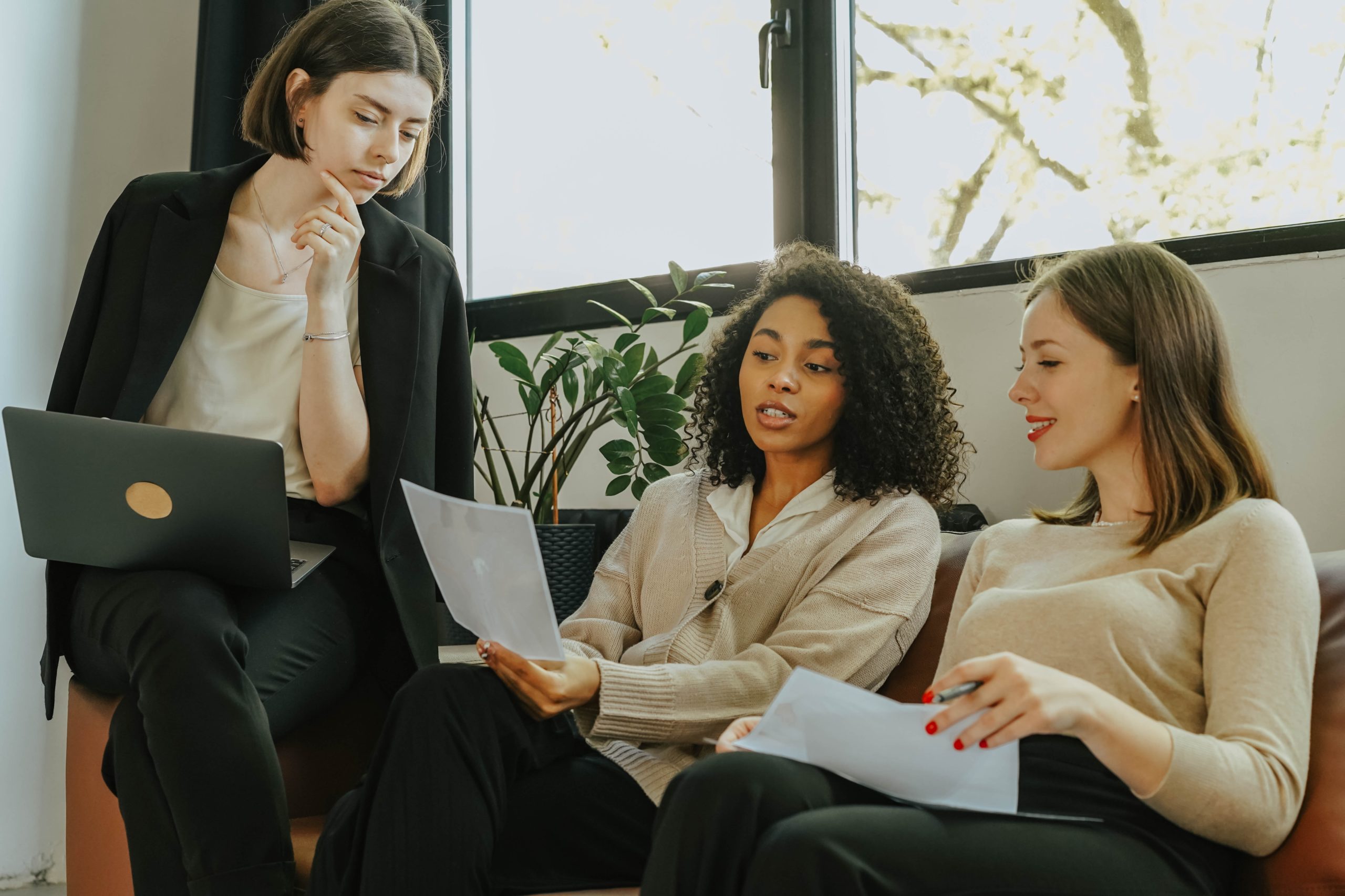 ImageSimplifying the Customer Experience Through Enablement 