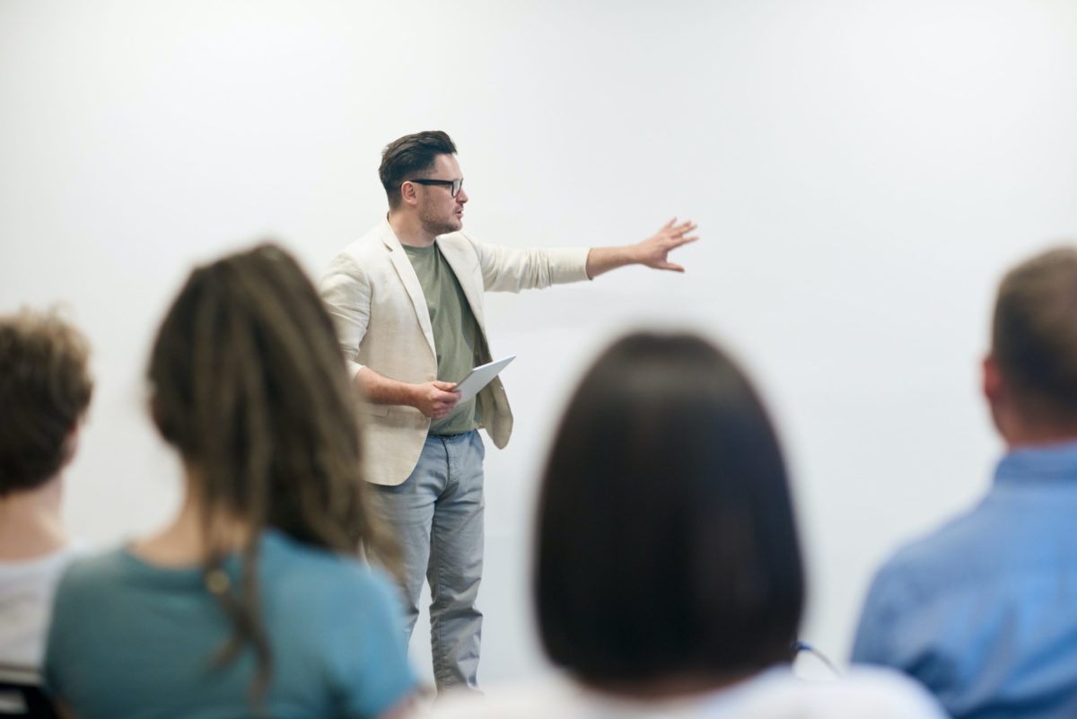 3 Tips to Plan a Successful Sales Kickoff