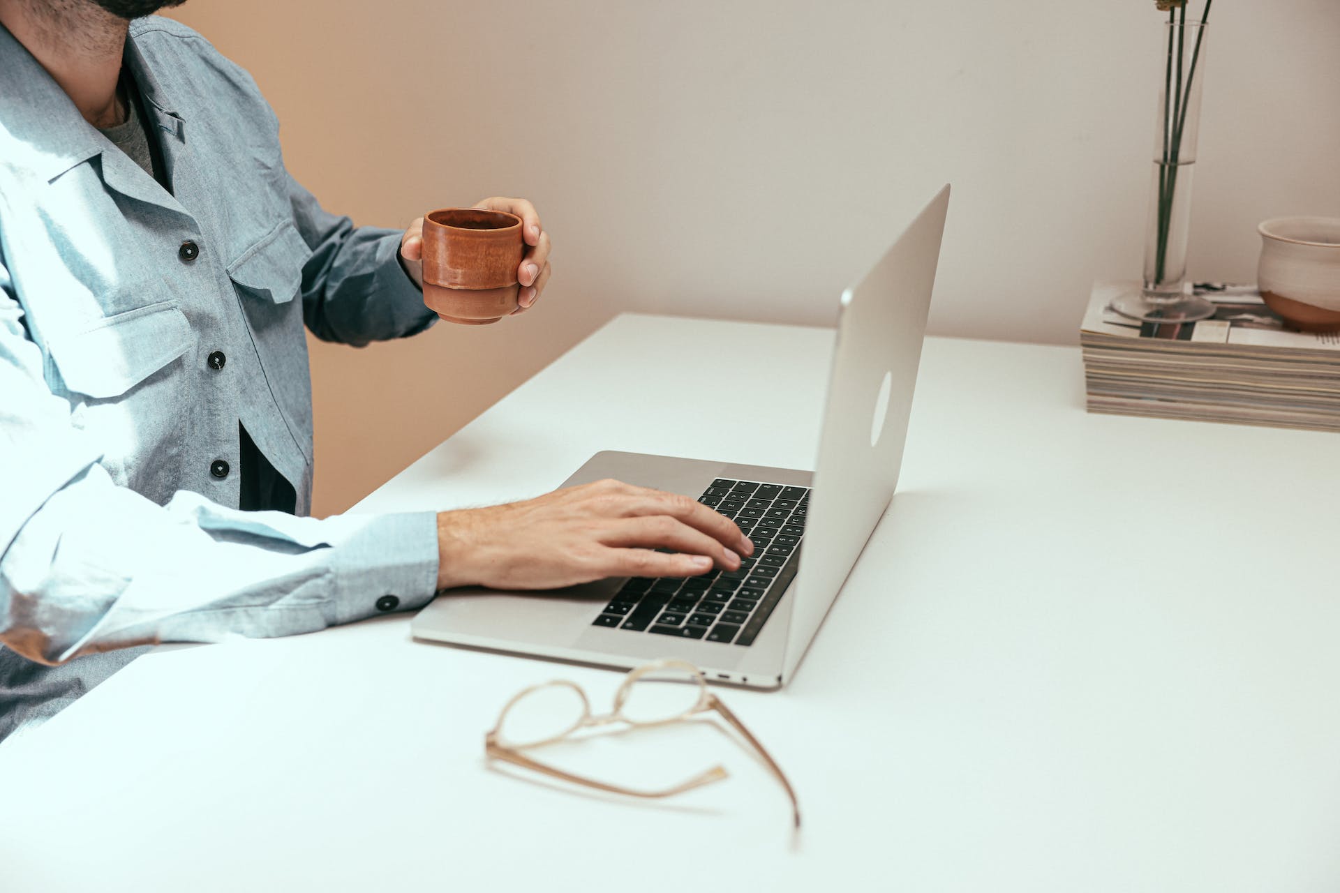 Leveraging AI to Improve the Sales Experience